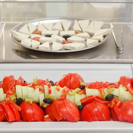 Vournelis מלון 3*